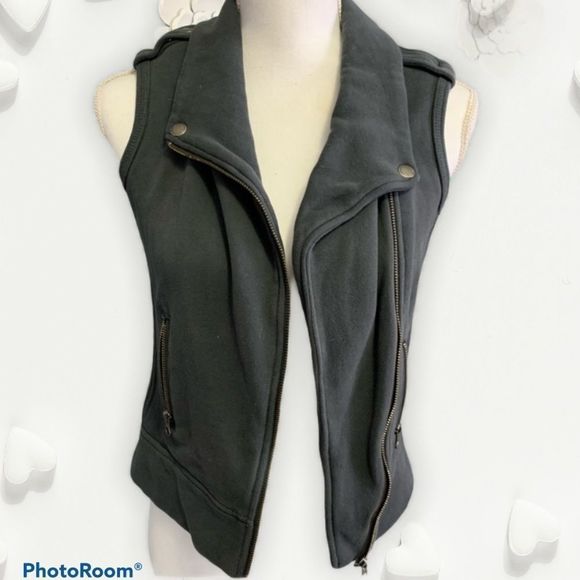 Aeropostale Jackets & Blazers - 🎄Aeropostale Side Zip Vest